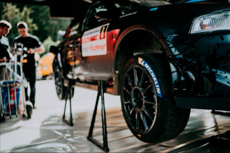 FS Motorsport GmbH | Die Spezialisten für Motorsport und Fahrzeugrestauration - Wang